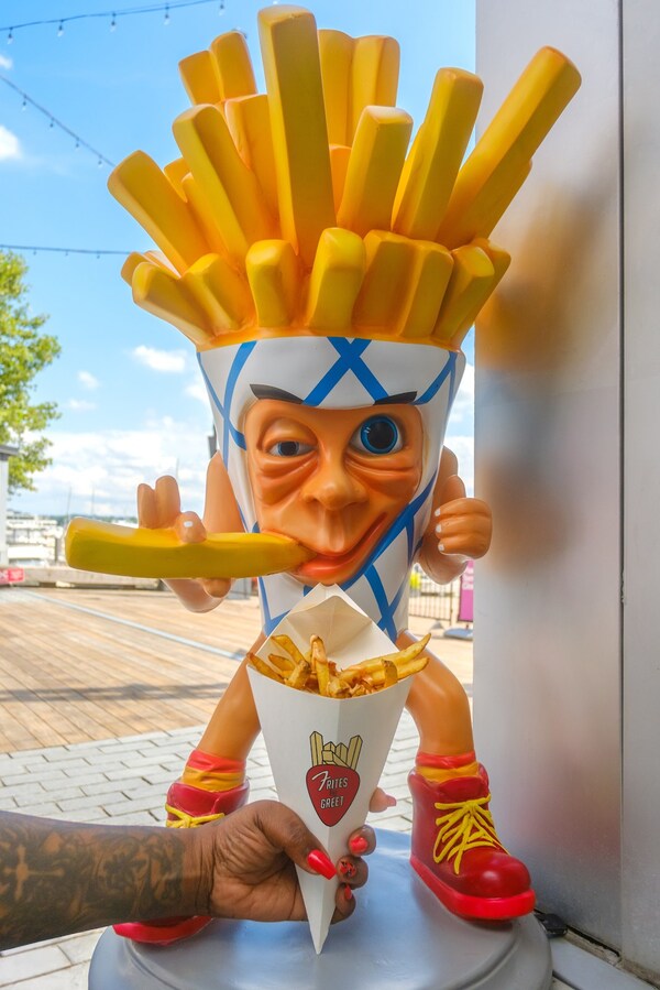 Unable to view the image, Please provide a valid URL.