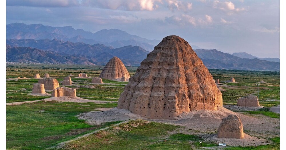Xinhua Silk Road: Ancient ethnic Chinese legacy revealing cultural fusion inscribed as UNESCO World Heritage