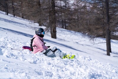 Dnsys Z1 offers support during standing, walking, ascending, descending, squatting, skiing, and other everyday movements.