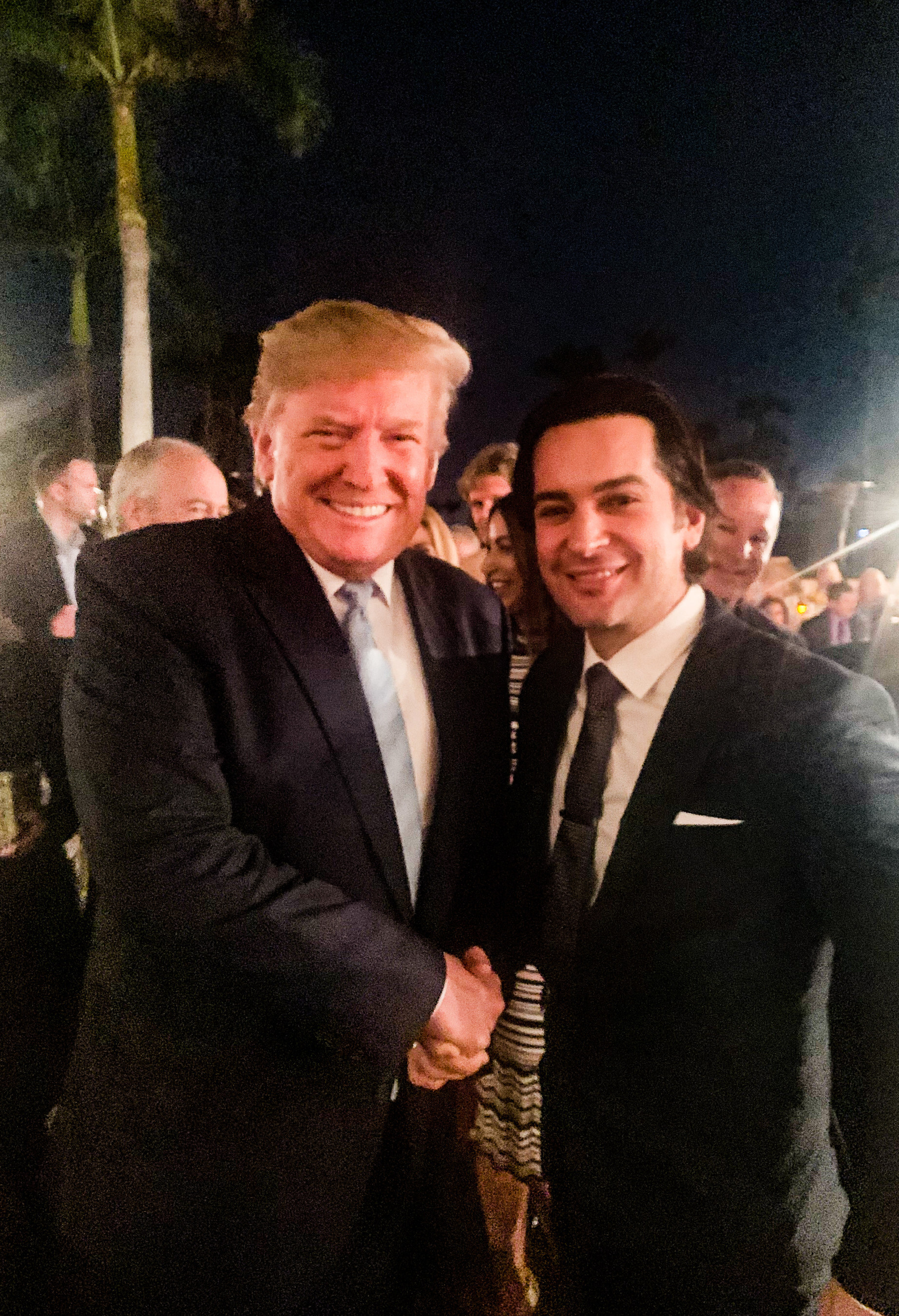 Unable to view the image, Please provide a valid URL.