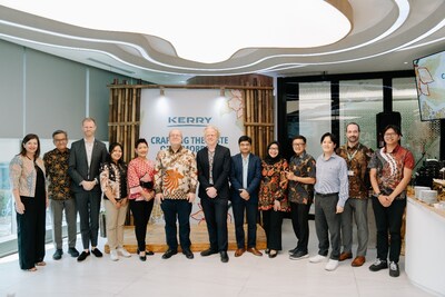 Kerry leaders and Ireland's ambassador to Indonesia H.E. Pádraig Francis at the opening of the new Jakarta office and RD&A facility (PRNewsfoto/Kerry Group)