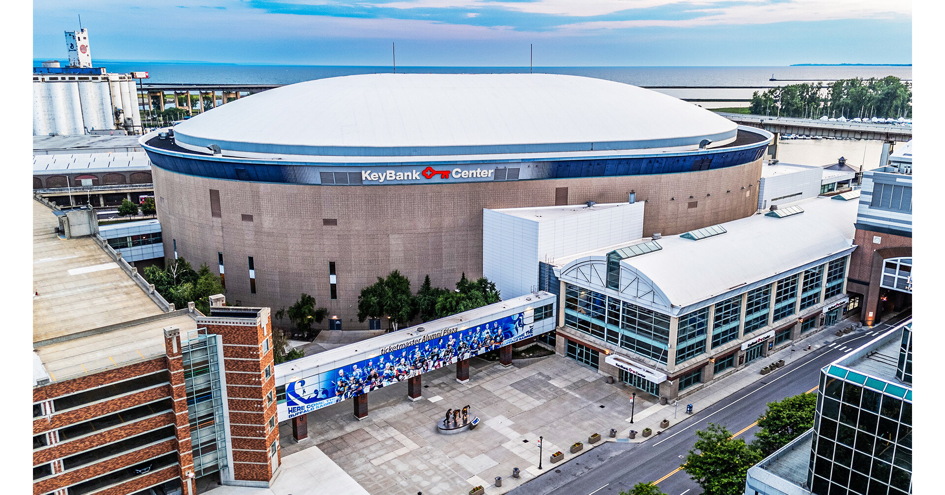 KEYBANK AND THE BUFFALO SABRES ANNOUNCE 10-YEAR EXTENSION OF ARENA