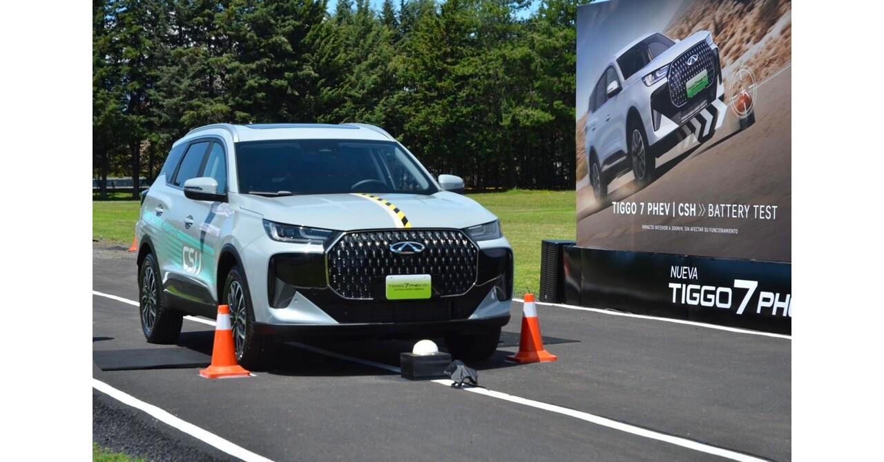 Tabrak Rintangan Setinggi 242 mm saat Melaju 30 km/jam: TIGGO7 CSH Tuntaskan Uji Ketahanan Baterai di Meksiko tanpa Kerusakan Berarti