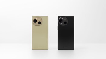 AQUOS R10 (from left: Trench Beige, Charcoal Black)