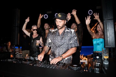 Unable to view the image, Please provide a valid URL.