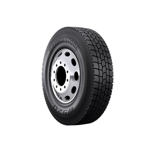 The new Bridgestone W920 features ENLITEN technologies to help trucking fleets excel in all weather conditions.