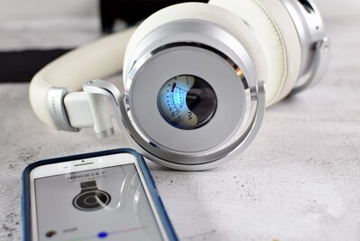 Meters’ flagship products – the OV-1-B headphones and LINX earbuds – each deliver rich, warm sound, and feature a patented, built-in VU meter, with the OV-1-B boasting active noise cancelation and 20 hours of continuous battery life for all-day use. Meters’ flagship products – the OV-1-B headphones and LINX earbuds – each deliver rich, warm sound, and feature a patented, built-in VU meter, with the OV-1-B boasting active noise cancelation and 20 hours of continuous battery life for all-day use.