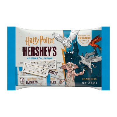 HERSHEY’S Cookies ‘n’ Crème Harry Potter™ Magical Friends Collection
