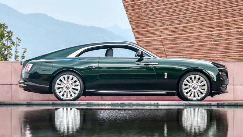 Limited Spec Automotive Unveils Groundbreaking Rolls-Royce Spectre Research