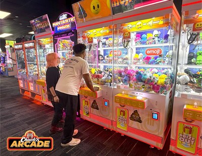 CHUCK E. CHEESE UNVEILS CLAWCADE-POWERED CHUCK’S ARCADE™ AT BREA MALL.