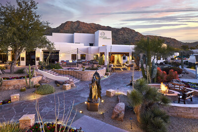 The front entrance of JW Marriott Scottsdale Camelback Inn Resort & Spa
