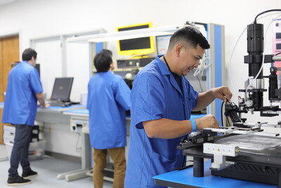Renova specializes in precise troubleshooting, offering expertise in diagnosing and resolving issues at the component level for world-class manufacturers. Renova specializes in precise troubleshooting, offering expertise in diagnosing and resolving issues at the component level for world-class manufacturers.