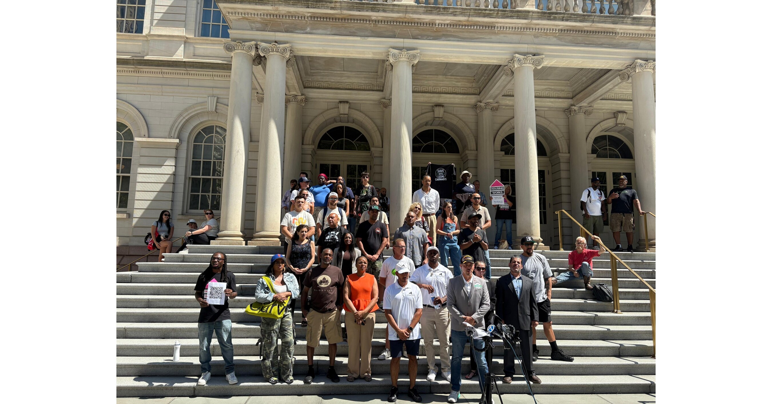 Licensed New York Cannabis Retailers File Lawsuit Against Office of Cannabis Management