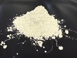 Sample of high-purity Dy oxide produced at Energy Fuels’ White Mesa Mill in Blanding, Utah (CNW Group/Energy Fuels Inc.) Sample of high-purity Dy oxide produced at Energy Fuels’ White Mesa Mill in Blanding, Utah (CNW Group/Energy Fuels Inc.)