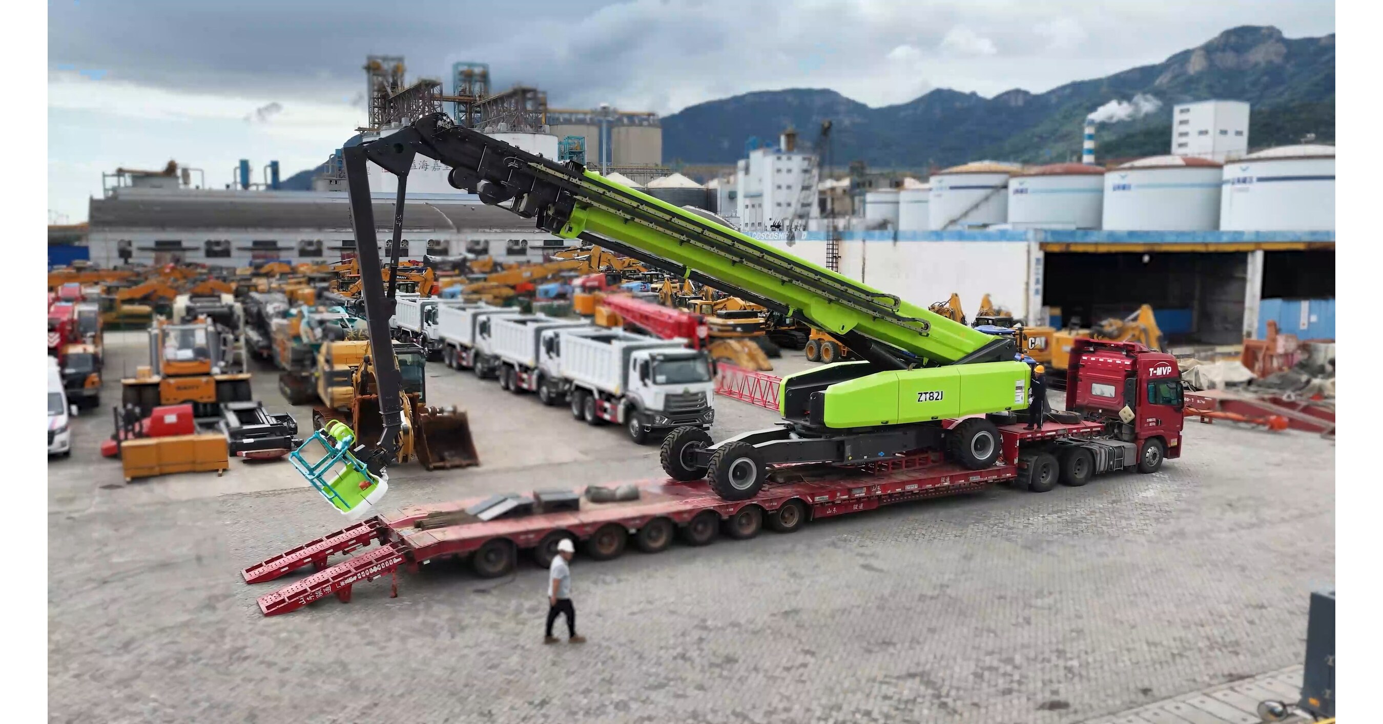 Zoomlion livre la plus haute nacelle &eacute;l&eacute;vatrice &agrave; fl&egrave;che droite du monde, atteignant 82,3 m&egrave;tres, au Royaume-Uni, &eacute;tablissant ainsi un nouveau record en Europe