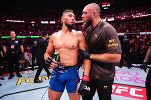 Monster Energy's Johnny Walker Earns Knockout Victory Against Zhang Mingyang at UFC Fight Night in Shanghai