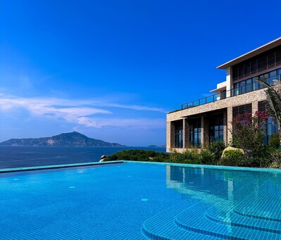 酒店室外無邊際泳池