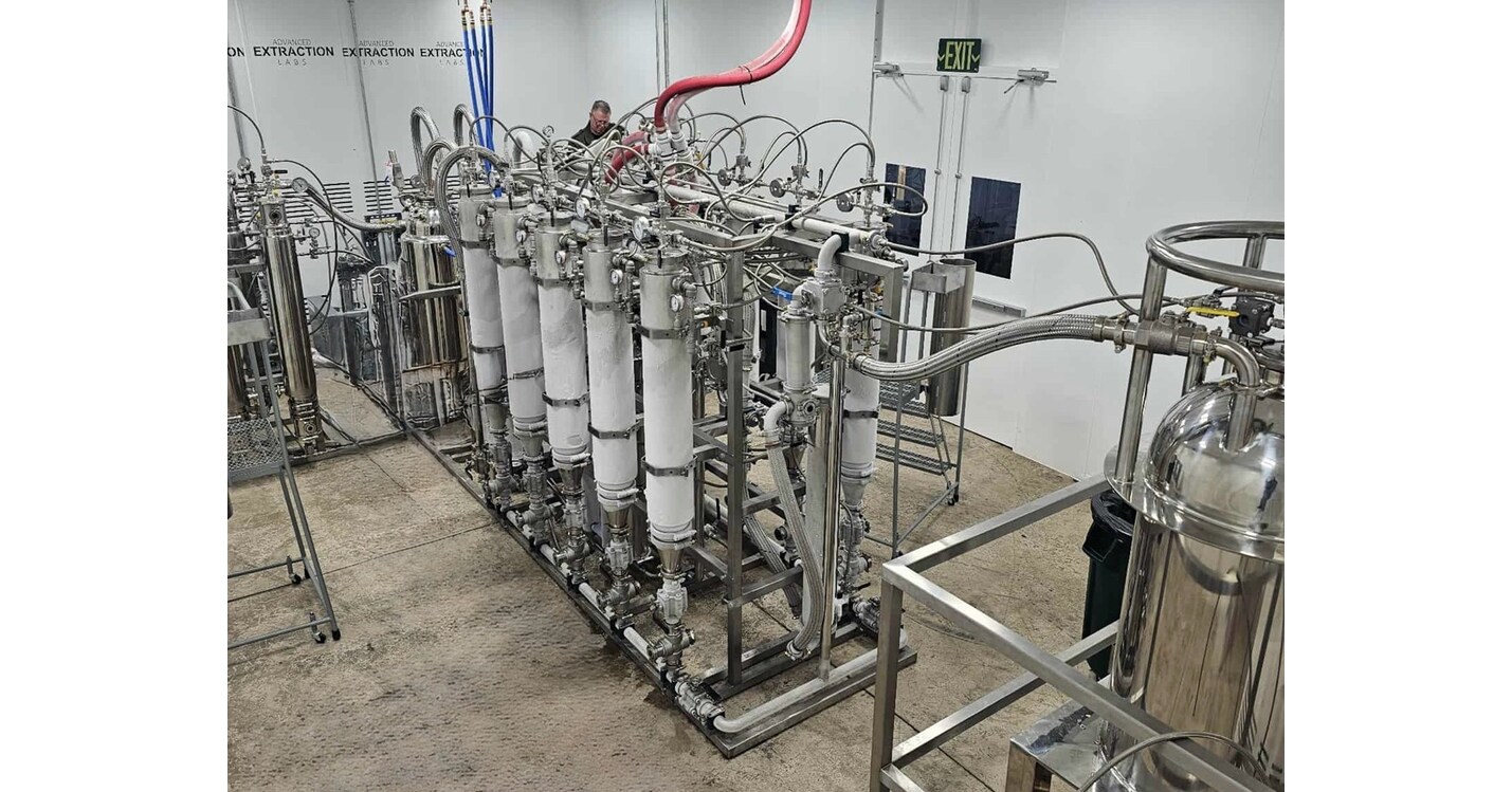 Illuminated Extractors Unveils Breakthrough Hydrocarbon Extraction Technology with Expanding Industrial Applications