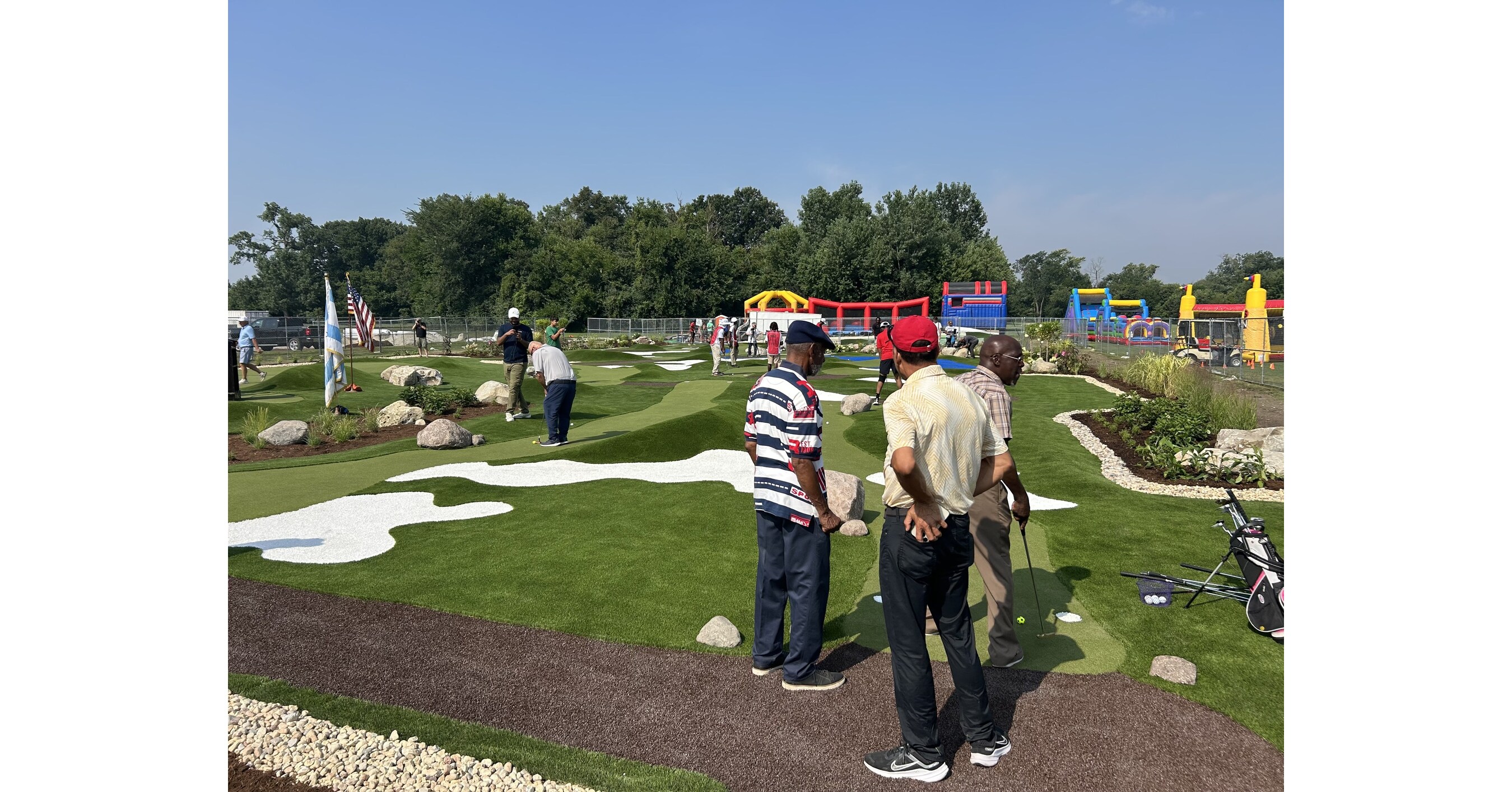 American Greens Completes Innovative Golf Park and Putting Course in Chicago