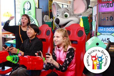 CHUCK E. CHEESE STRENGTHENS COMMITMENT TO ACCESSIBILITY & INCLUSION DURING NATIONAL DEAF AWARENESS MONTH
