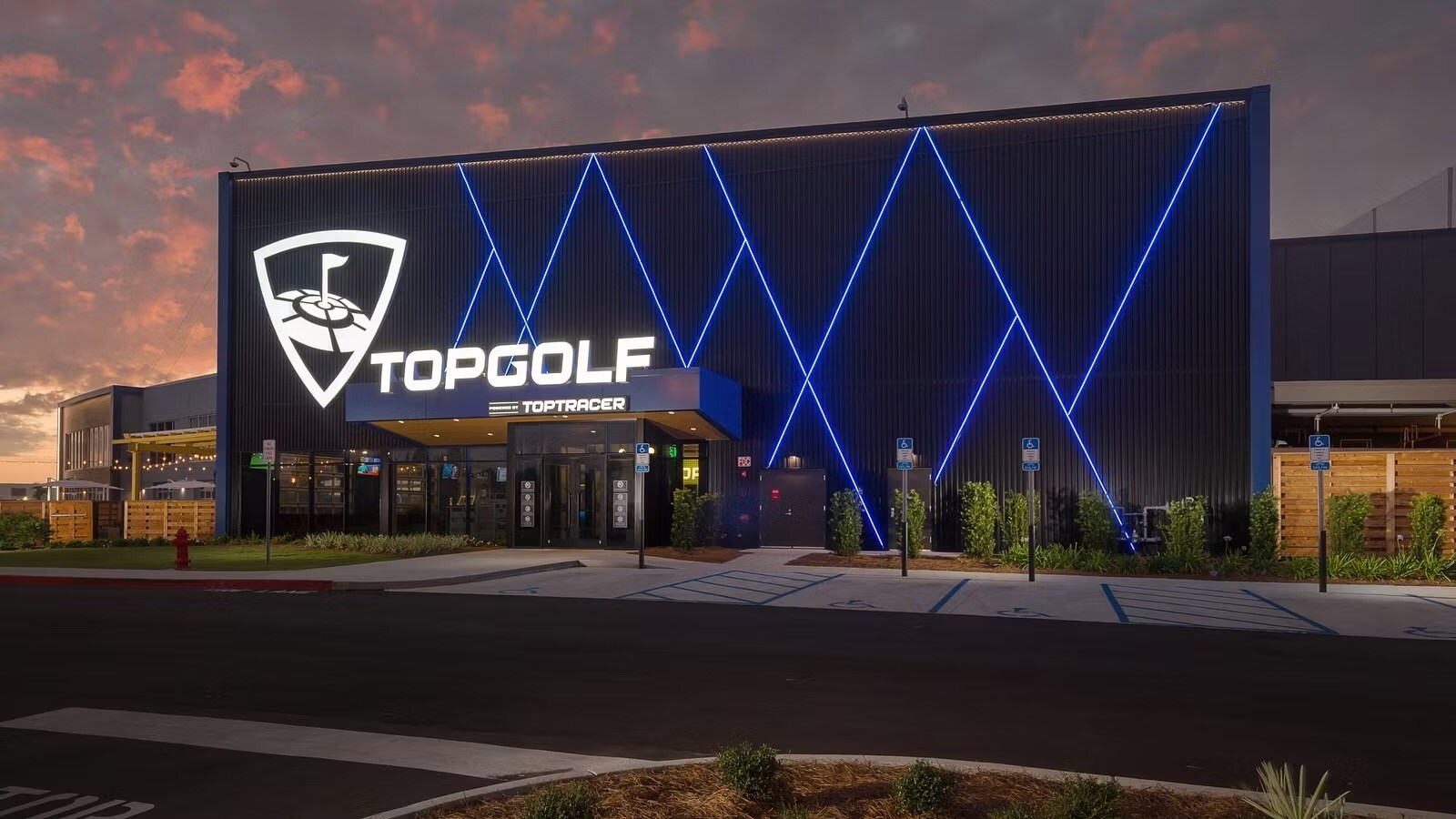 Game On: Topgolf Brings Fun, Food and Play to Avon, Ohio, Friday, Sept. 19