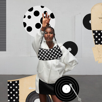 MARC JACOBS CONTINUES SEASON OF JOY WITH CONTEMPORARY ARTIST
