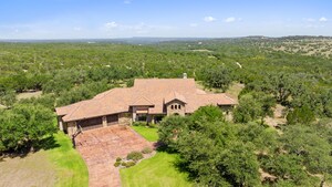 KUPER REALTY ANNOUNCES THE ADDITION OF ESTEEMED REAL ESTATE AGENTS, ERIC COPPER AND CAT LODGE, TO THE BROKERAGE'S TEAM OF HIGH-PRODUCING AGENTS