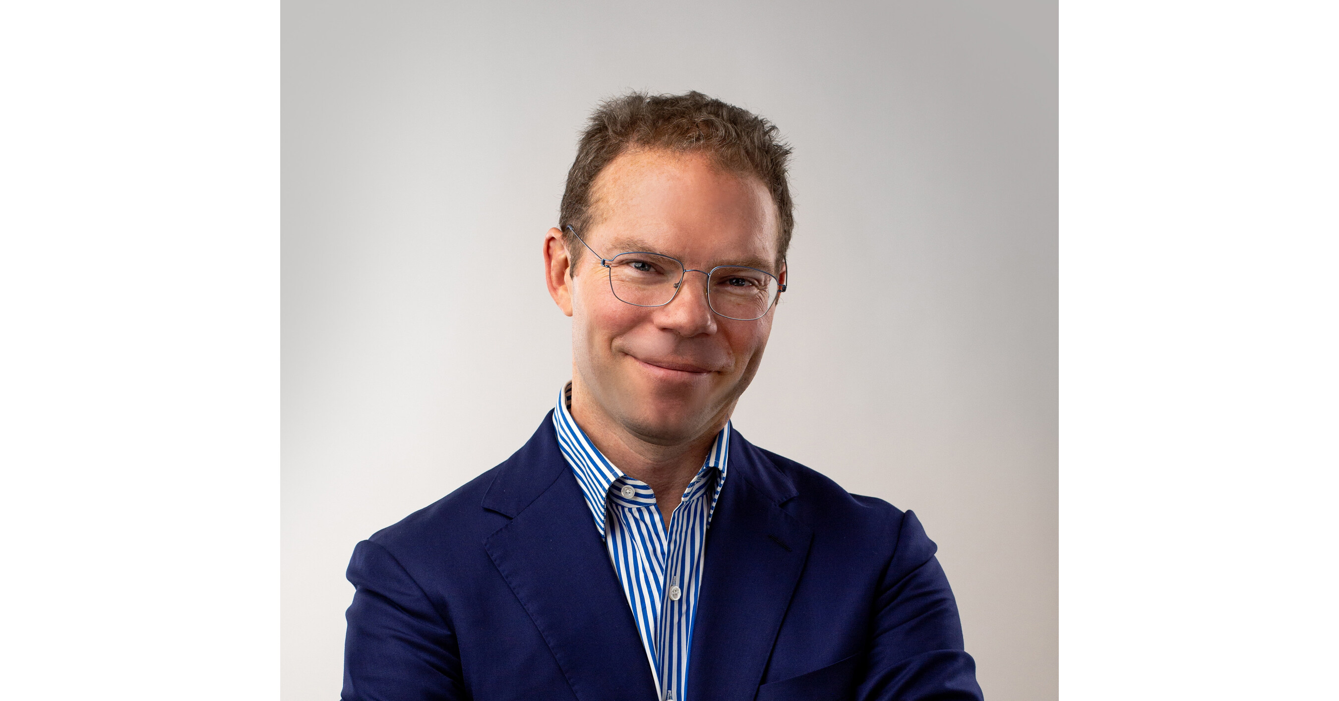 Mobility Futurist GREG LINDSAY TO KEYNOTE SEPT. 23 MOBILITY INNOVATION EXCHANGE Mobility Futurist GREG LINDSAY TO KEYNOTE SEPT. 23 MOBILITY INNOVATION EXCHANGE