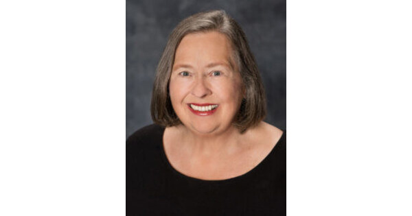 The Inner Circle acknowledges, Deborah T. Yarrow as a Pinnacle Professional Member Inner Circle of Excellence