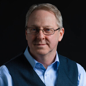 Columnist Gery L. Deer Wins 2025 Appalachian Writers Conference Journalism Award
