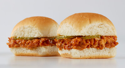White Castle is bringing big fall flavor with the new limited-time items: the BBQ Pulled Pork Slider.