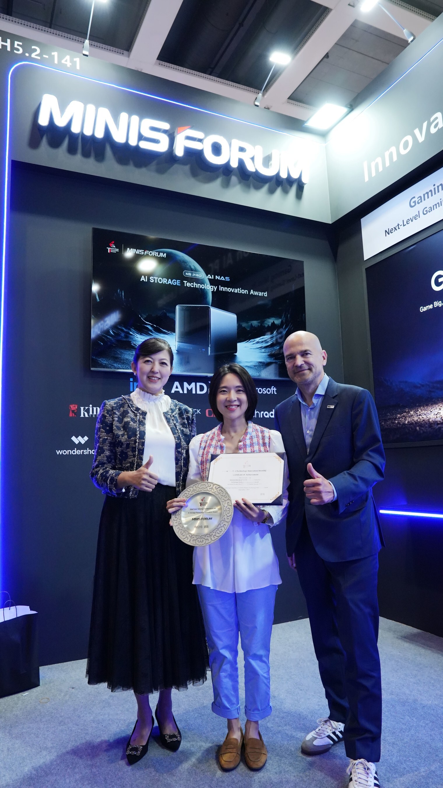 Le N5 Pro de MINISFORUM optimisé par l'IA remporte le prix de l'innovation technologique du stockage IA à l'IFA 2025