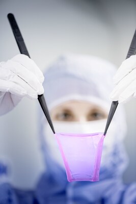 denovoSkin, a personalized bio-engineered human skin graft developed by CUTISS. Currently in Phase 3 clinical trials in Europe. (c) Frank Brüderli denovoSkin, a personalized bio-engineered human skin graft developed by CUTISS. Currently in Phase 3 clinical trials in Europe. (c) Frank Brüderli
