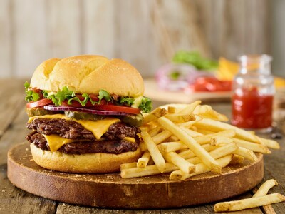 Smashburger Accelerates Growth with Latest Opening at Naval Air Station North Island