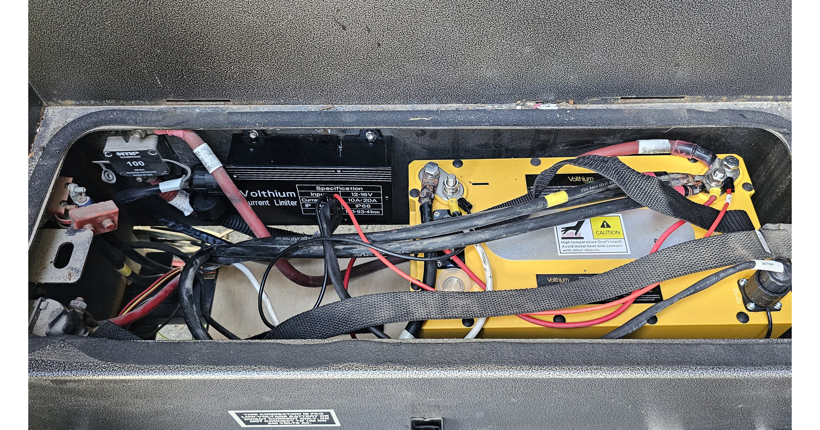 VOLTHIUM UNVEILS SAFECHARGE™ TECHNOLOGY: THE INNOVATION REVOLUTIONIZING  LITHIUM