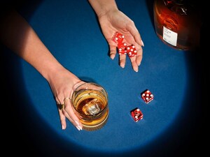 Veteran-Founded, Award-Winning American-Made Bourbon Brand, On Your 6 Bourbon, Announces Strategic Alignment with Caesars Entertainment via Securement of Spot within their National Beverage Program Across U.S.