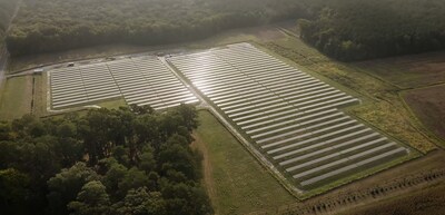 Summit Ridge Energy solar farm, Photo credit Ben Paul Morris