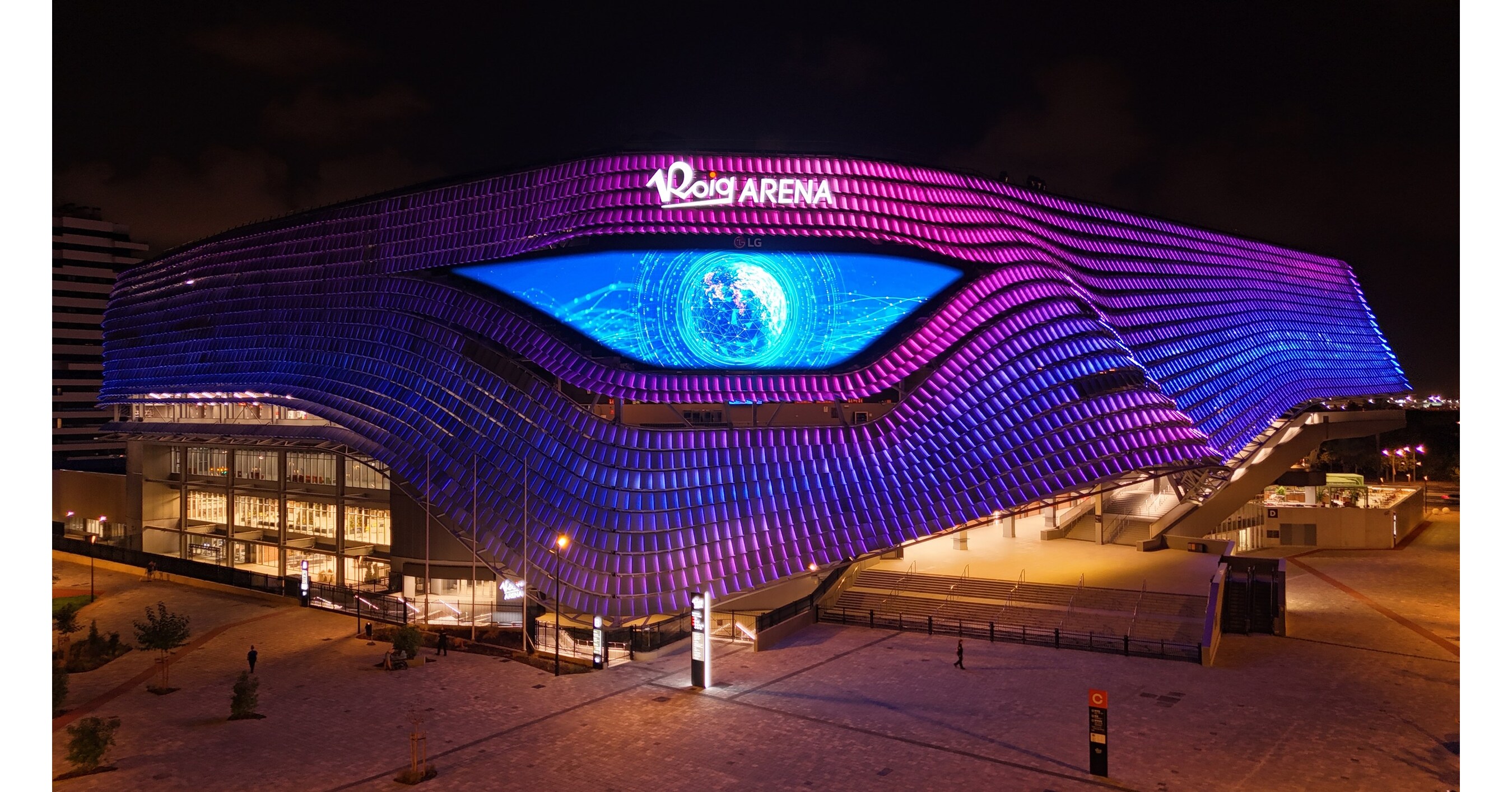 Roig Arena Opens in Valencia, Spains Largest Indoor Venue