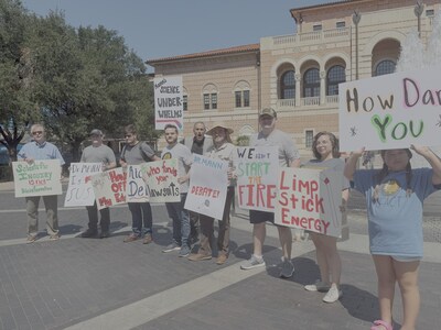 CFACT students protest at Rice University.