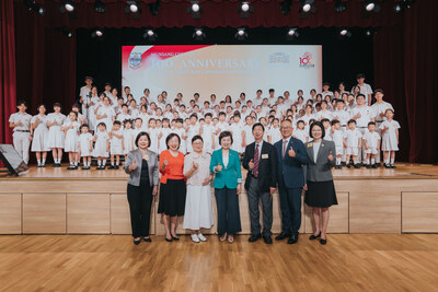 The ceremony is honored to have Dr. Choi Yuk-lin, JP, Secretary for Education, Dr. Alice Yuk Tak Fun, BBS, JP, School Supervisor, school councillors and Principals as officiating guests.
