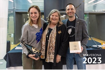 Students Elena Barattini IWA and Scott Thomas IWE received the Franco Ziliani Prize at VIA Verona 2023