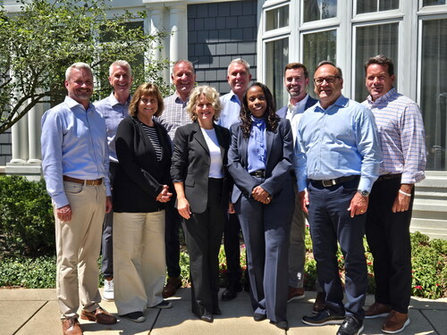 Sales Xceleration welcomes fractional sales leaders in Washington, DC, Charlotte, NC, Knoxville, TN, London, UK, Seattle, WA, Charleston, SC, New Orleans, LA, and Chicago, IL Sales Xceleration welcomes fractional sales leaders in Washington, DC, Charlotte, NC, Knoxville, TN, London, UK, Seattle, WA, Charleston, SC, New Orleans, LA, and Chicago, IL
