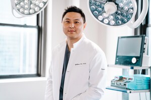 Dr. William Lao Recognized as one of America's Best Plastic Surgeons 2025 for Eyelid Surgery