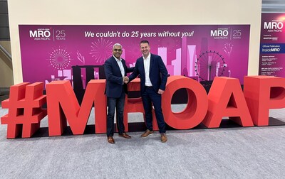 Matt Davies, Airinmar’s General Manager, and Shevantha Weerasekera, Cebu Pacific’s Vice President for Engineering and Fleet Maintenance, connect at MRO Asia-Pacific in September 2025.