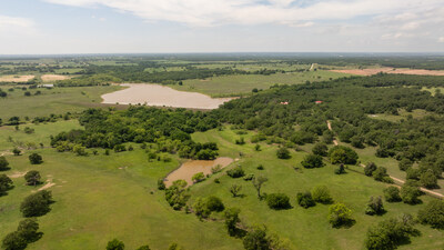 One of the eight priciest ranches in Texas, offered by the specialized ranch-and-land division of Briggs Freeman Sotheby's International Realty, based in Dallas-Fort Worth. The legendary luxury brokerage has represented the finest homes, high-rises, ranches and land since 1960 and counting.
