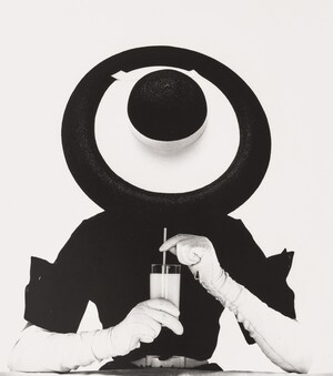 PHILLIPS TO PRESENT VISUAL LANGUAGE: THE ART OF IRVING PENN, A LANDMARK AUCTION IN PARTNERSHIP WITH THE IRVING PENN FOUNDATION