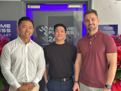 AF Tampines 487 Singapore – Left to right Luke Guanlao- Group CEO of Inspire Brands Asia , Ming Loon Koh - Anytime Fitness Multi Market Franchisee, Johannes Raadsma - President & Co-Founder of Inspire Brands Asia
