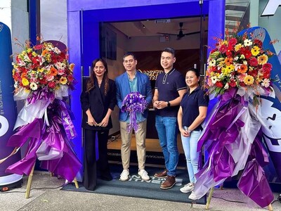 AF Mckiney West Philippines Left to Right: Anne Constantino (SVP for Operations) - Pocholo Garcia (Director of Operations Support) accompanies by Megaworld Representatives