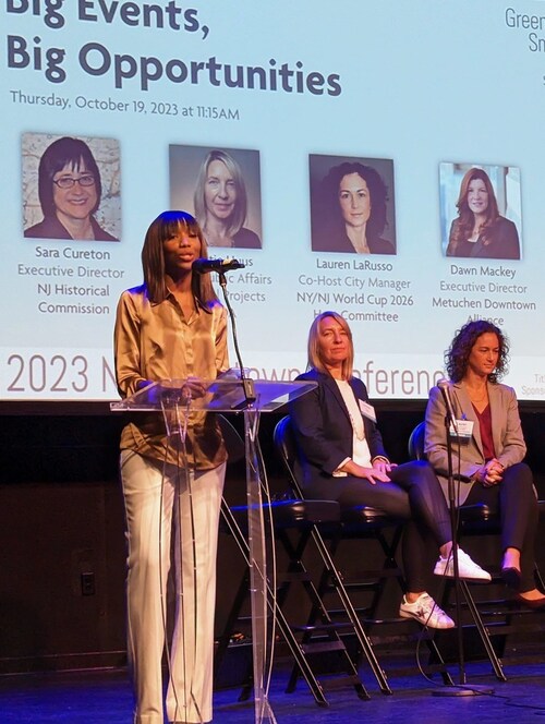 Tara Dowdell of Tara Dowdell Group moderating the “Big Events” session at 2023 Downtown New Jersey “Big Ideas” Conference.  (photo courtesy of Downtown New Jersey)