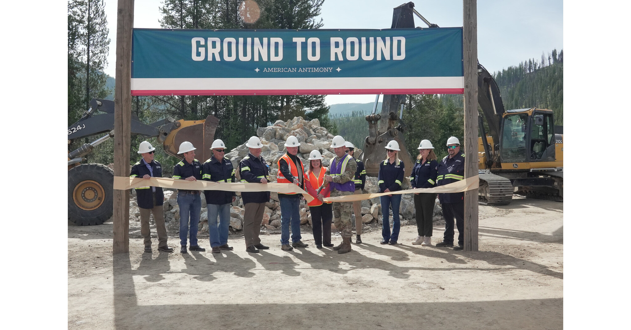 Perpetua Resources Celebrates Stibnite Gold Project Advancing to  Development with State and Federal Officials